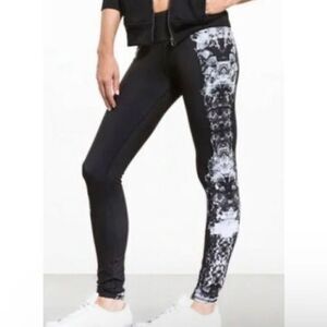 Alo Black Crystal Airbrush Legging XS
